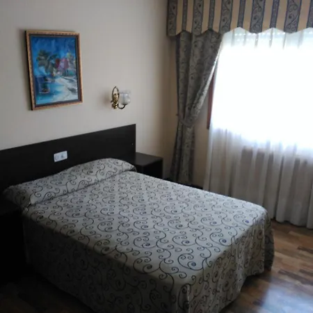 Hotell Urban Monte Blanco Byeurotels 2*